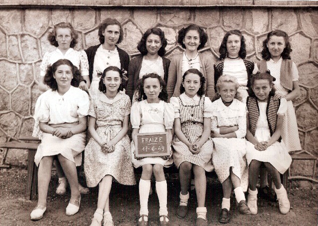 Classe Collège 5ème 1948-49 filles seules
