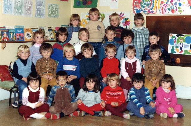 Classe Maternelle 1983-84 moyens