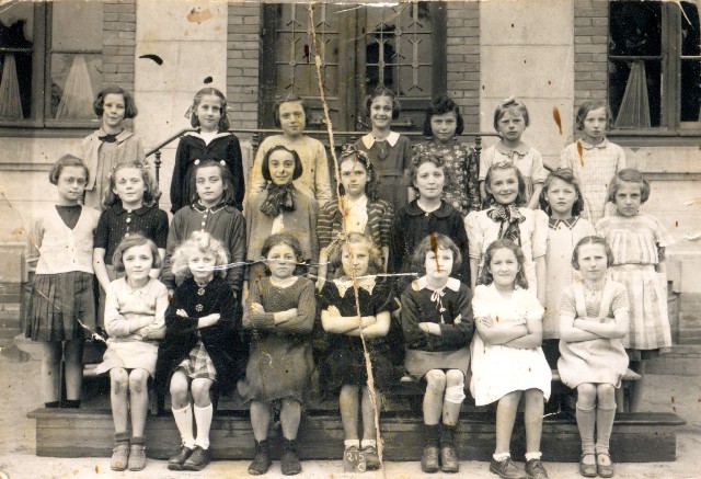 Classe Primaire filles CM1 1941-42
