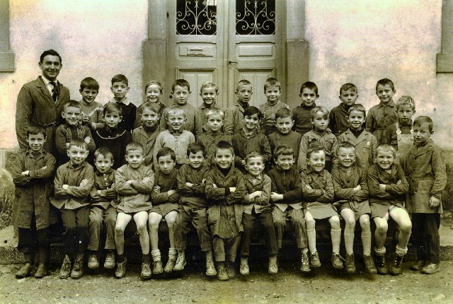 Classe Primaire garçons CE1 1957-58